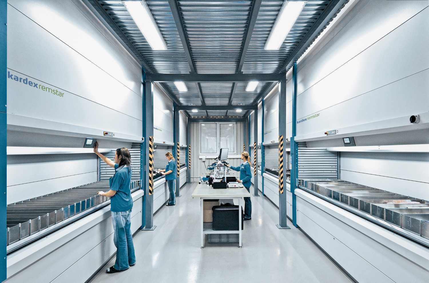 ASRS Vertical Solutions by Kardex - AEDLER Logistik Solutions